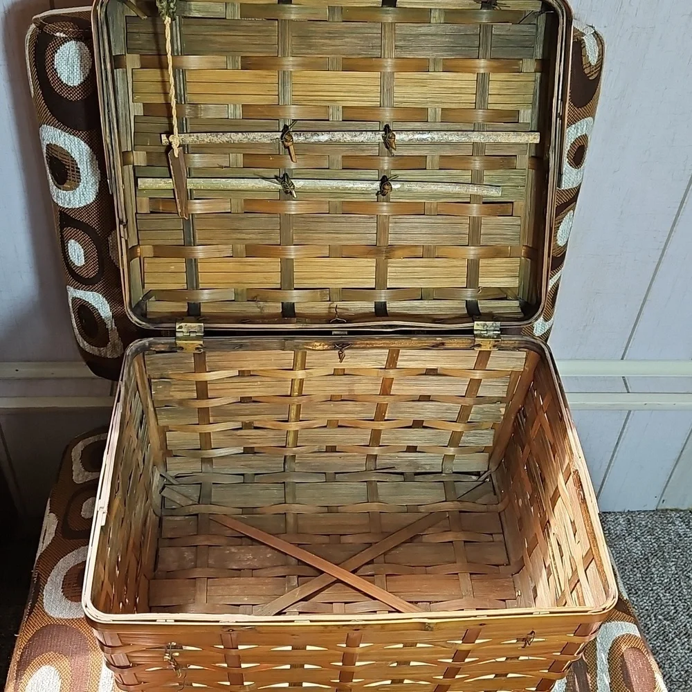 Antique Bamboo Slat Fishing Basket Japanese Late 1800's?  Vintage